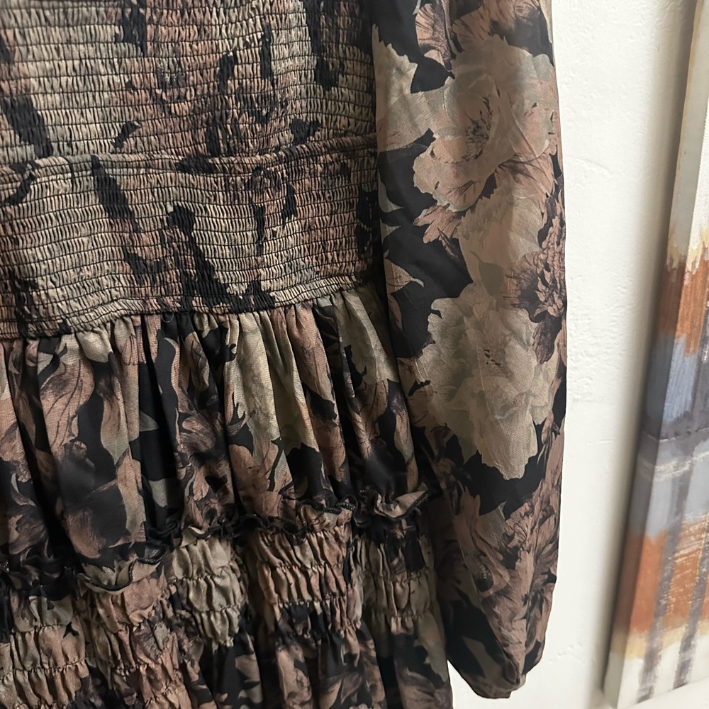 Carly Jean Los Angeles Smocked long sleeve Dress in Brown and Black - Picture 5 of 6